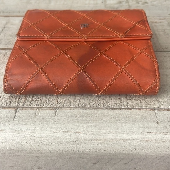 Chanel Wallet - Picture 13 of 15